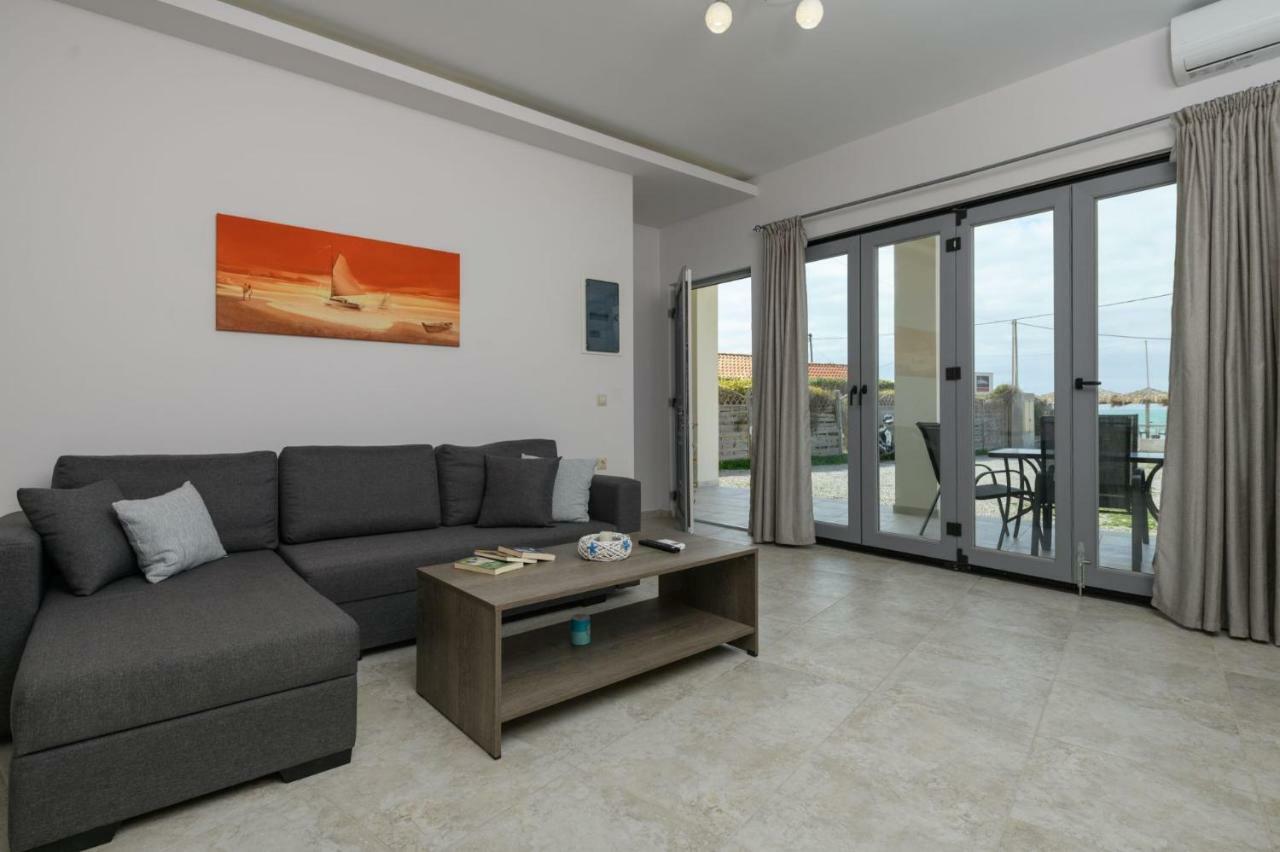 Coral Sea Apartment Kokkinos Pirgos Luaran gambar